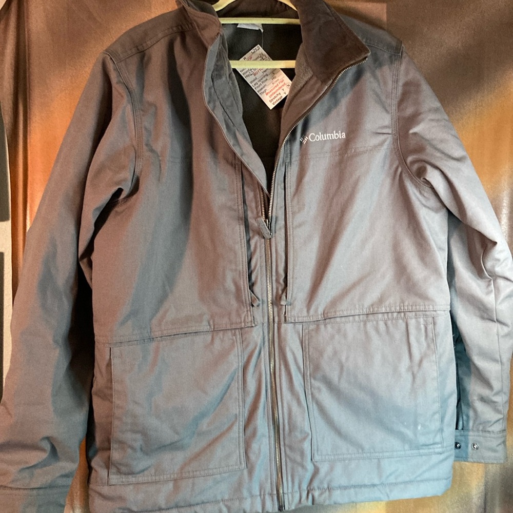 Columbia gray thick canvas jacket and fleece lining. Size M 48” chest. D